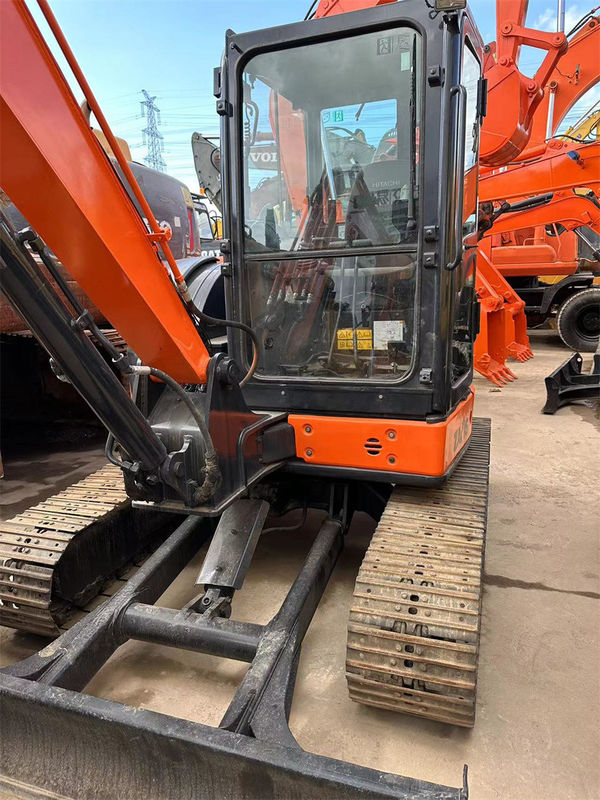 Máy xúc bánh xích mini Hitachi Zx55 đã qua sử dụng Trọng lượng 5 tấn Màu đỏ