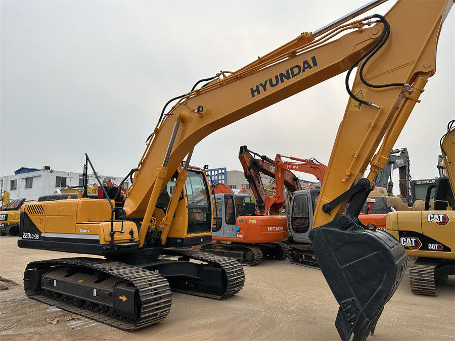 Hyundai 220 Excavator Hydraulic Crawler sản xuất tại Hàn Quốc