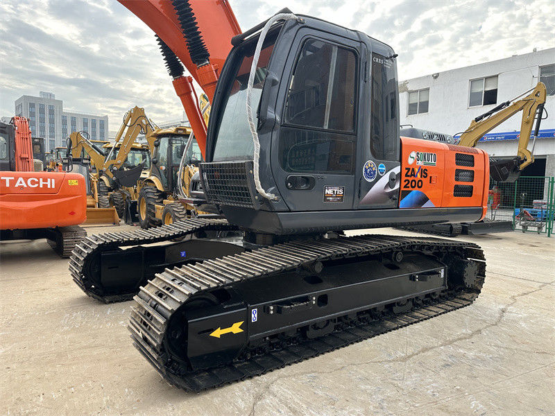 Máy đào Hitachi ZX200LC cũ Nhật Bản xuất xứ Máy đào Hitachi Zx200 20 tấn cũ