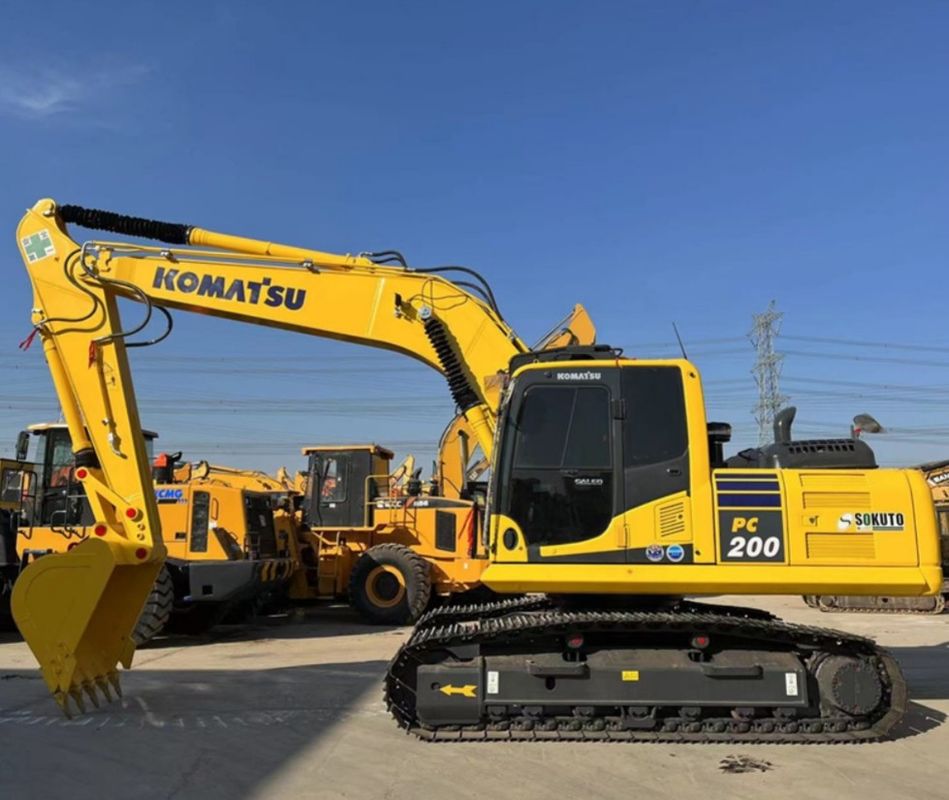 90% mới sử dụng loại máy thu thập thông tin Komatsu PC200 Nhật Bản sản xuất Hiệu suất tuyệt vời Hơi sử dụng