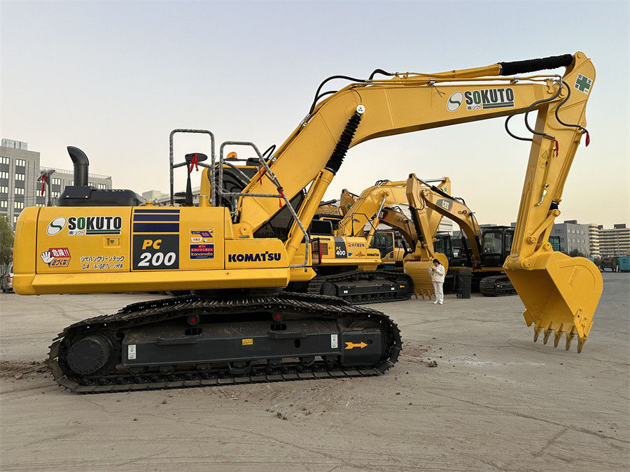 90% mới sử dụng loại máy thu thập thông tin Komatsu PC200 Nhật Bản sản xuất Hiệu suất tuyệt vời Hơi sử dụng