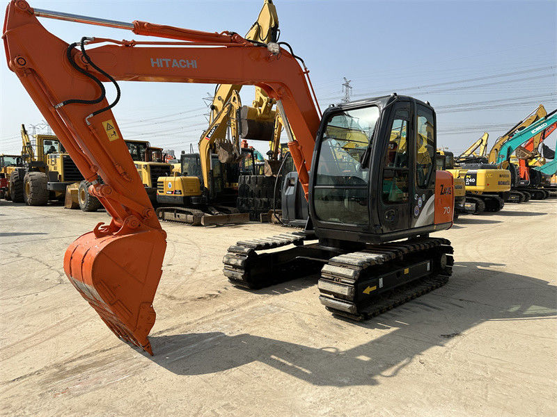 Hitachi ZX70 Mini Excavator được sử dụng với đường cao su 7 Tons Mining Excavator