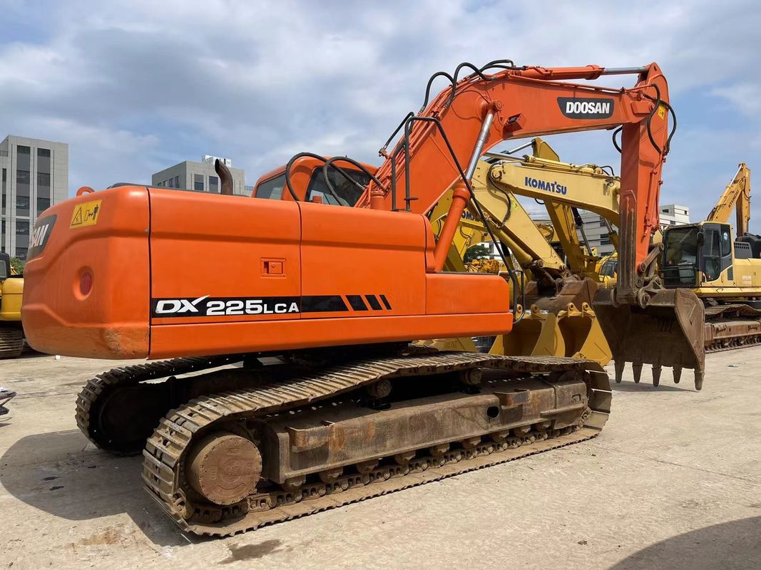 Tìm ra sự phù hợp hoàn hảo của bạn Doosan DX225LCA máy đào 22 tấn trong tình trạng tuyệt vời