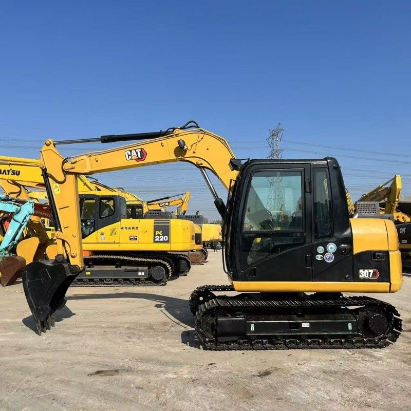 2.83L Displacement sử dụng máy đào nhỏ CAT 307D với độ sâu đào tối đa 4070mm