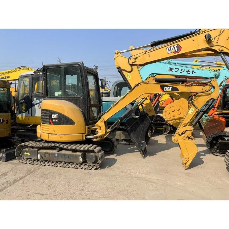 Máy đào nhỏ CAT 303E đã qua sử dụng cho các công trường xây dựng nhỏ và không gian hẹp