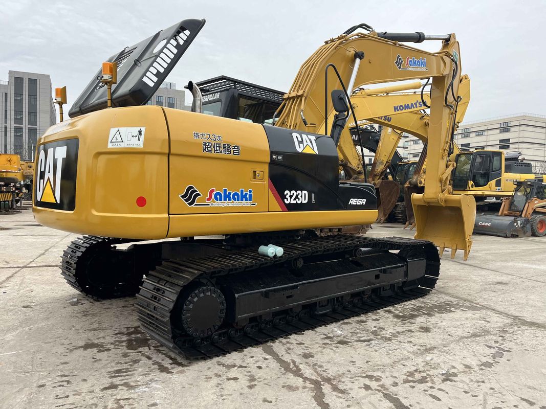 Máy đào lùn CAT 323DL sử dụng cho xây dựng loại di chuyển