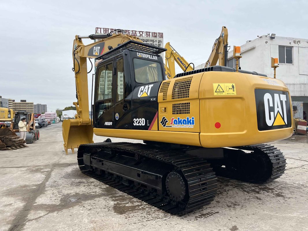 Máy đào lùn CAT 323DL sử dụng cho xây dựng loại di chuyển