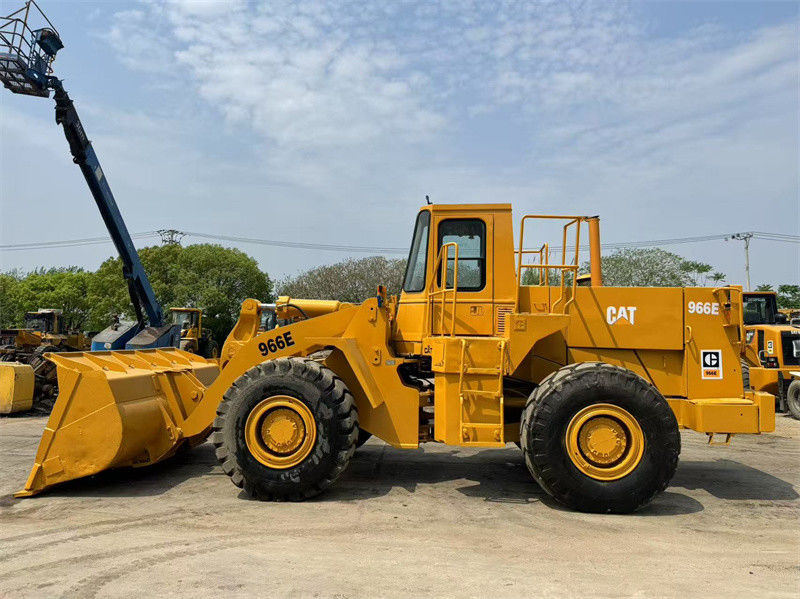Đồ tải bánh xe nguyên bản CAT 966E Caterpillar CAT 966 Đồ tải phía trước sẵn sàng để vận chuyển