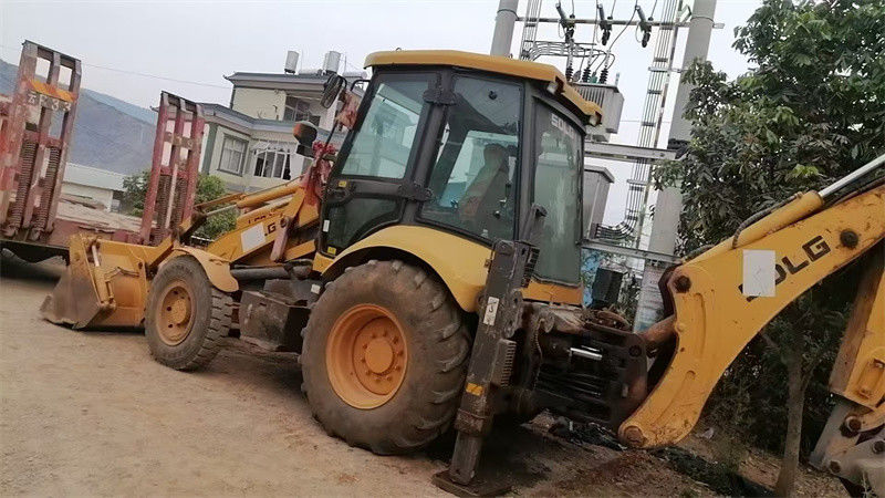 Nguồn gốc SDLG B877 sử dụng Loader Backhoe với xô chia tay thứ hai SDLG Wheel Backhoe Loader