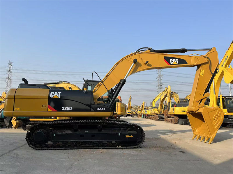 Máy xúc CAT 336D đã qua sử dụng Máy xúc 336 đã qua sử dụng sẵn sàng hoạt động