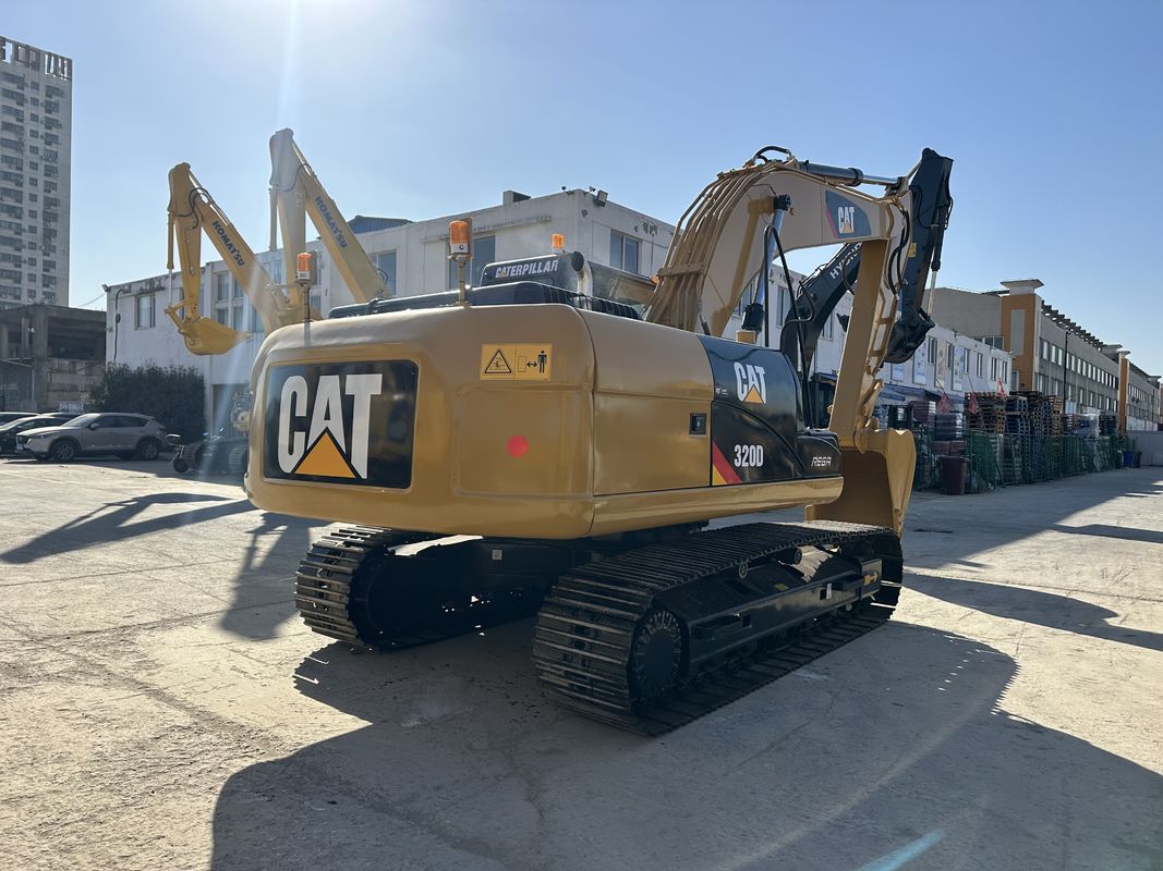 Máy xúc CAT 320D đã qua sử dụng 20 tấn Máy xúc cỡ trung CAT 320 đã qua sử dụng