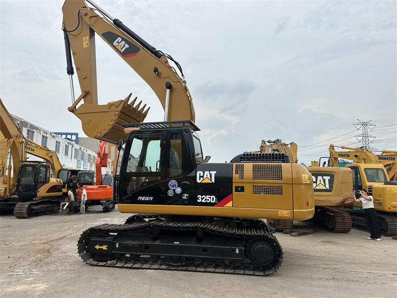 Máy xúc đã qua sử dụng 25 tấn Cat 325D Máy xúc xích Caterpillar CAT 320 325 330 đã qua sử dụng
