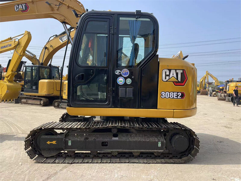 Caterpillar Excavator 308E2 Mini Hydraulic Excavator được thiết kế cho chi phí vận hành thấp và trong các ứng dụng khác nhau
