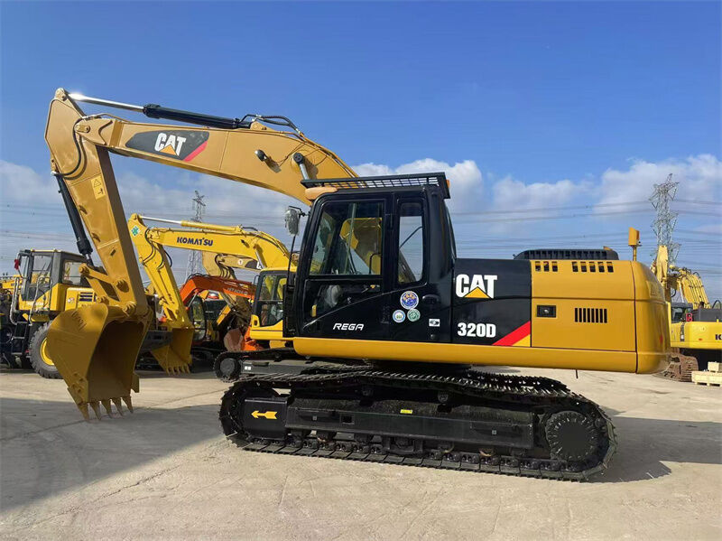 Máy đào Caterpillar 320D cũ với động cơ Caterpillar C6.4 và dung lượng xô 1,2m3 cho xây dựng hạng nặng