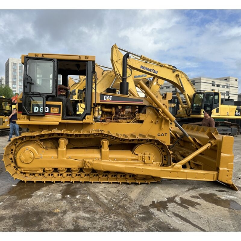 Xe đẩy cũ Caterpillar D7G Loại đường ray Động cơ nhiên liệu mạnh mẽ Cỡ trung bình Lý tưởng cho việc làm bằng đất Xây dựng đường và làm sạch trang web