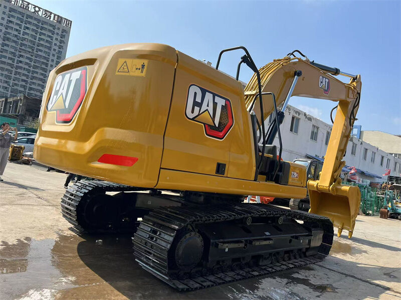 Máy đào CAT 320GC đã qua sử dụng cung cấp các thành phần động cơ và bơm góp phần tăng năng suất ổn định và giảm thiểu rủi ro thời gian ngừng hoạt động
